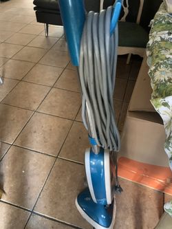 Steam machine to clean the floor