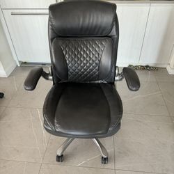 Office Desk Chair - Great Condition - Price negotiable