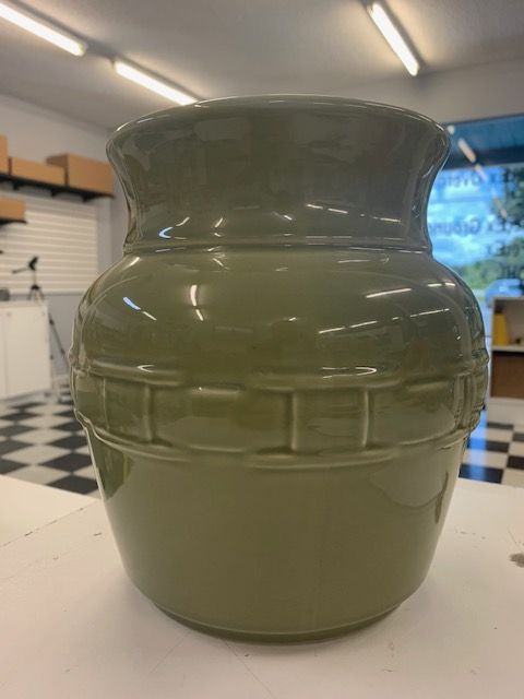 Longaberger green vase - perfect condition with WEAVE pattern