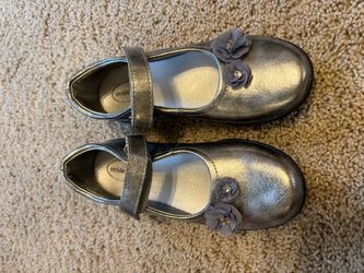 Stride Rite Amanda Silver Mary Jane Shoes ā Girls Size 3M