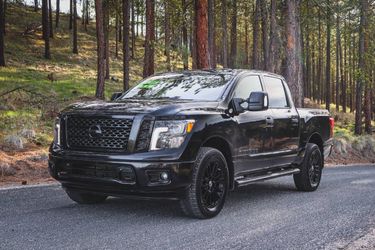 2018 Nissan TITAN