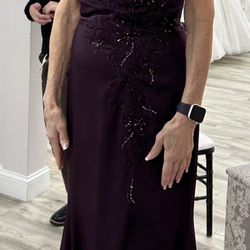 Formal  Gown For Woman Size 2-4