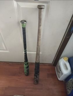 Two Little League Baseball bats, great for practice will not separate.