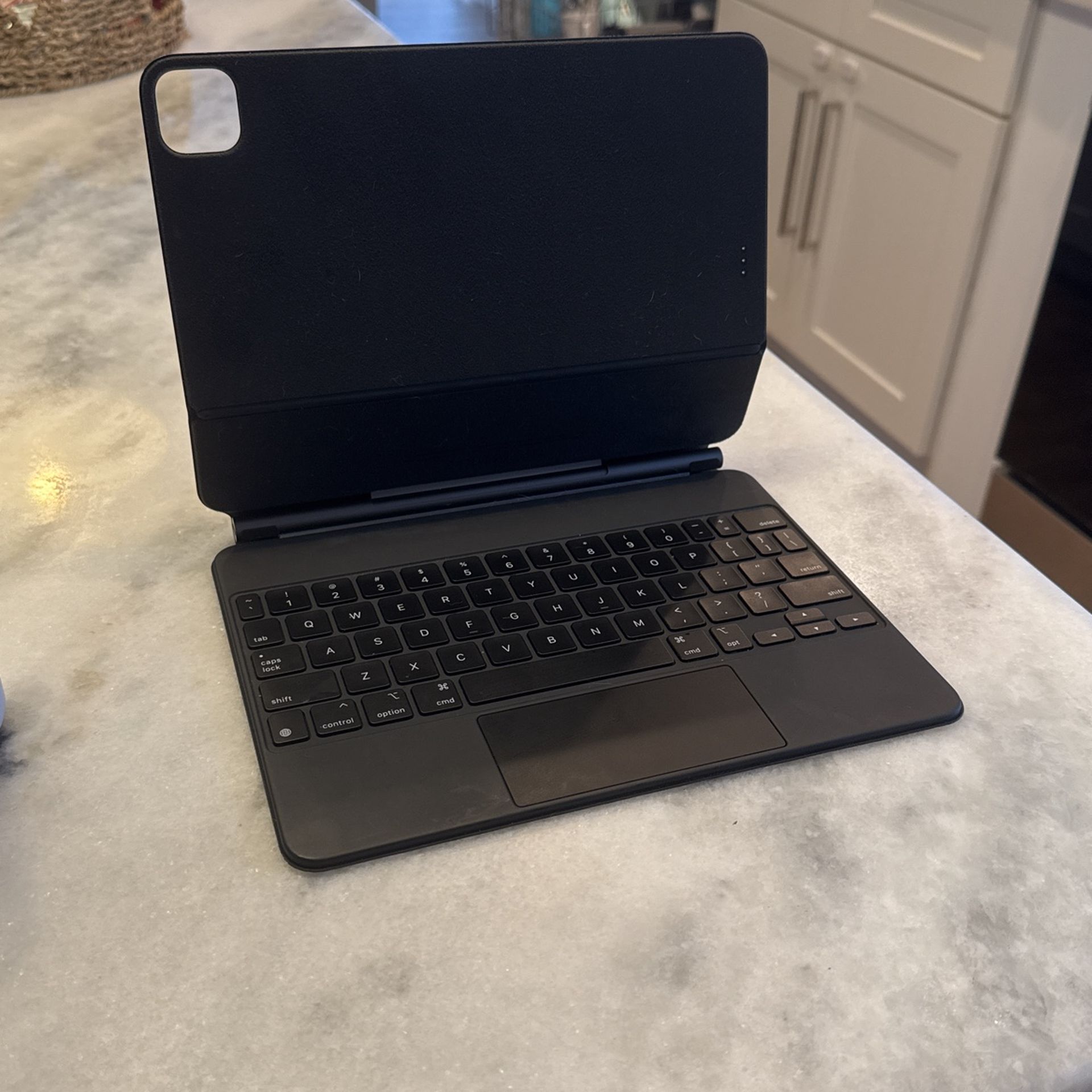 Apple Smart Keyboard 
