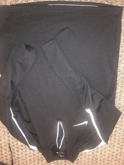 Men’s medium Nike sweatshirt