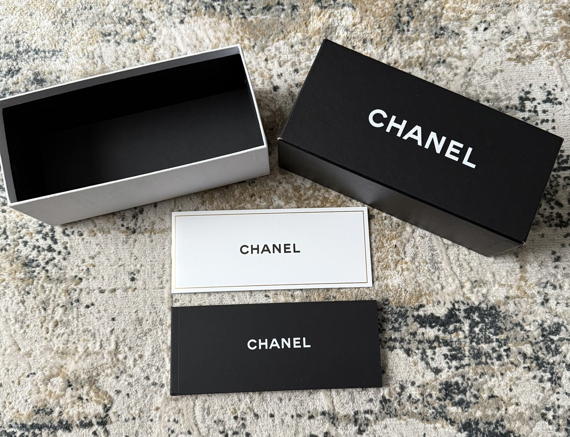 Chanel Box