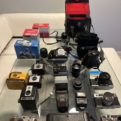 Collection Of Untested Vintage Cameras 
