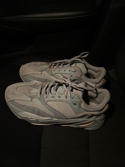Yeezy 700