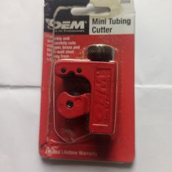 Mini Tubing Cutter. $4