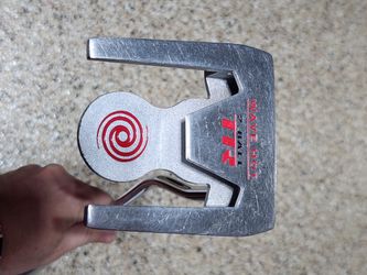 Odyssey Wave Hot 2 Ball TR Right Handed Golf Putter