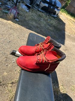 Custom timberlands