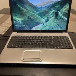 16 Inch Hp Notebook 660 Lab Top Computer With New Battery