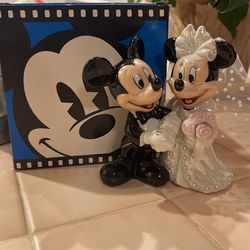 Vintage 1990s Mickey And Minnie Mouse Weeding Topper