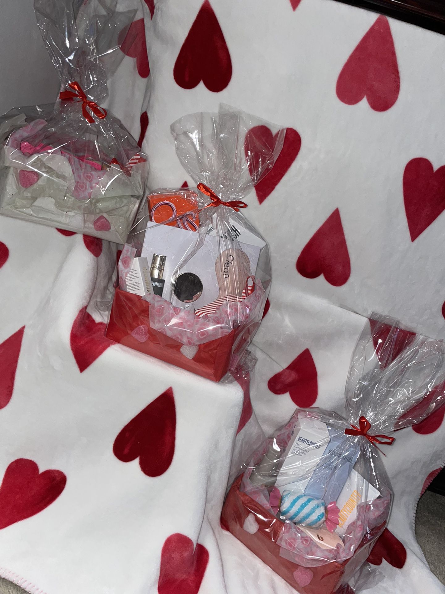 Beauty Counter Valentine’s Day Baskets 