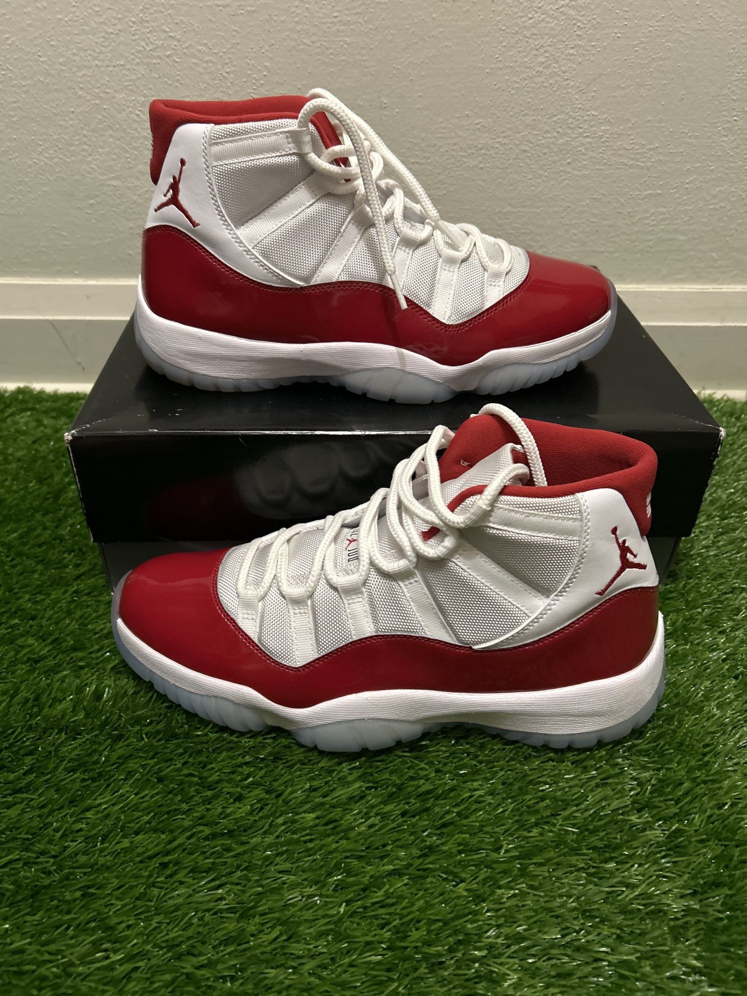 Jordan 11 “Cherry” Size 11.5 