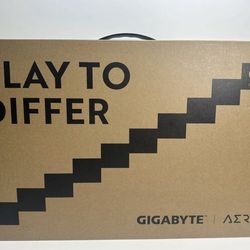 16” Gigabyte Aero x16 copiloto + Pc 2560x1600 WQXGA Ryzen Ai 7 350 1Tb 32Gb RTX 5070