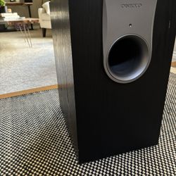 Onkyo Sub Woofer 140W Powered