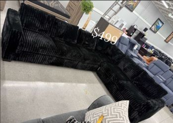 Large sectional sofa black Fur-like Jumbo Corduroy new in box