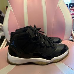 Jordan 11 “Space Jam” 2009