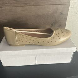 Women’s Flats Shoes