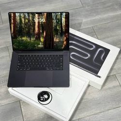 NEW 2024 APPLE MACBOOK PRO 16" INCH M3 PRO 18GB RAM 512GB SSD + WARRAN