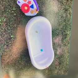 Baby Bath Tub + Toy
