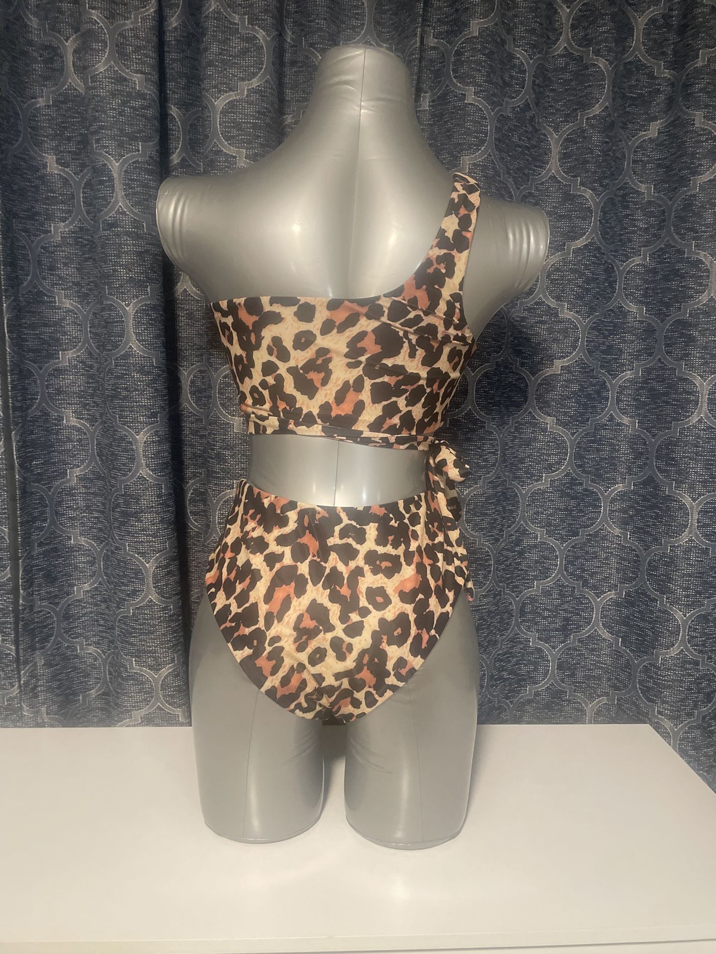two piece bathing suit Ladies small  