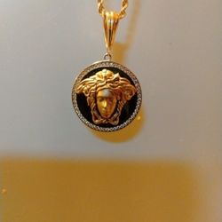 14k Gold Versace Pendant,, With Moissanite Diamonds. With 16 Inch 10k Gold Chain