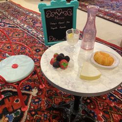 American girl Grace’s Table And Chair