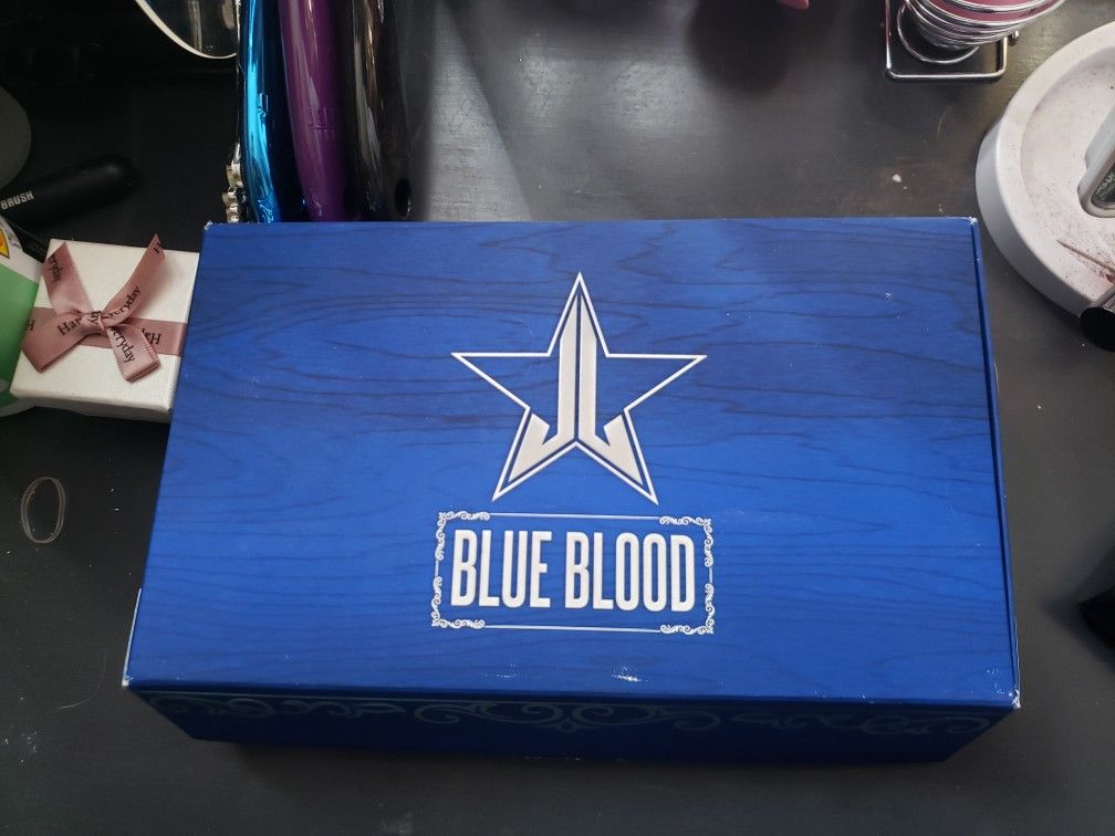 Orginal Jeffree Star Blue Blood Palette