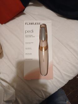 Brand New FLAWLESS pedi 