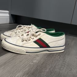 gucci tennis shoes 1977