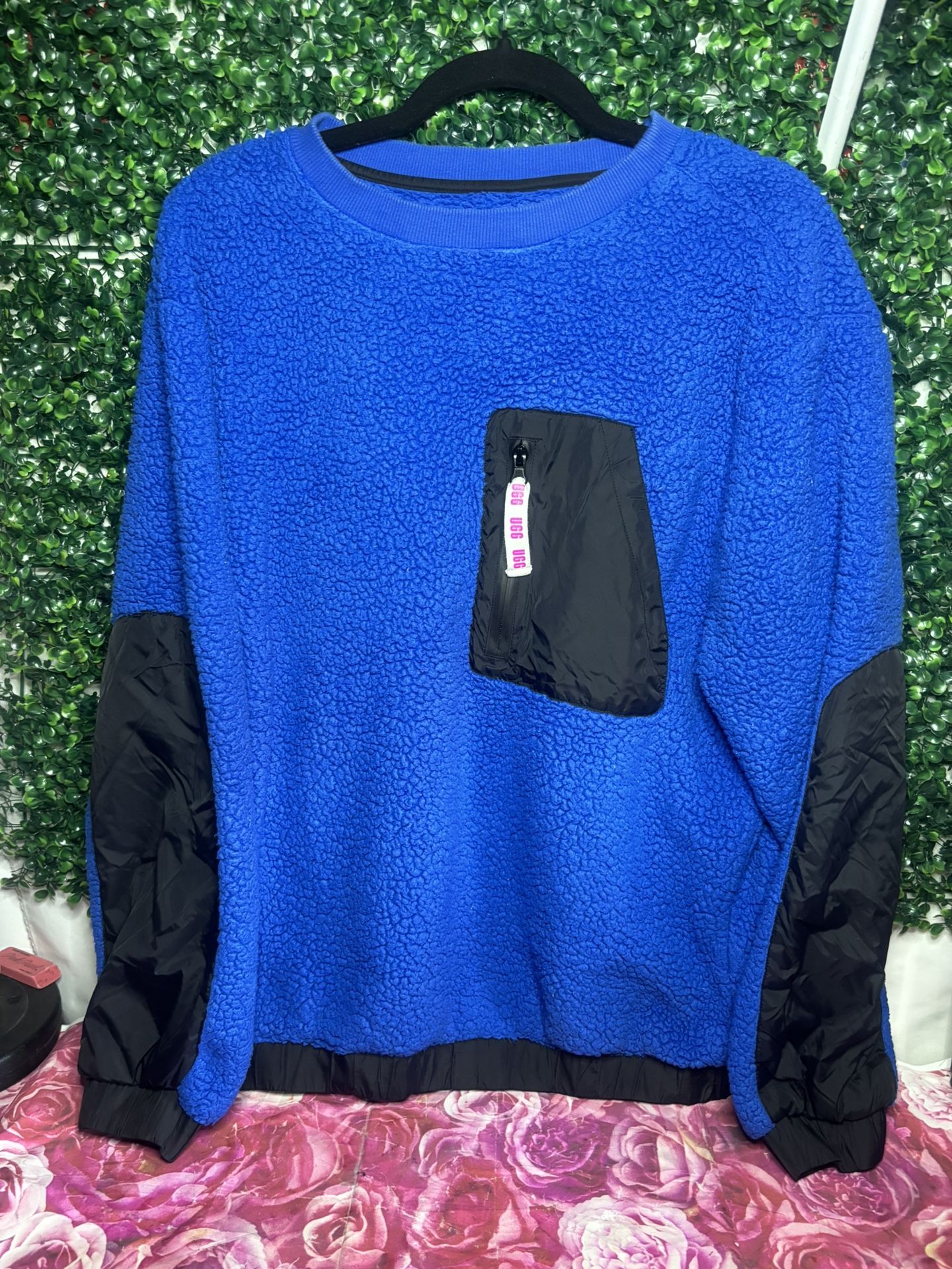 Women’s Large Ugg Niko Sherpa Sweater