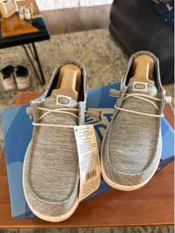 Hey Dudes womans shoes