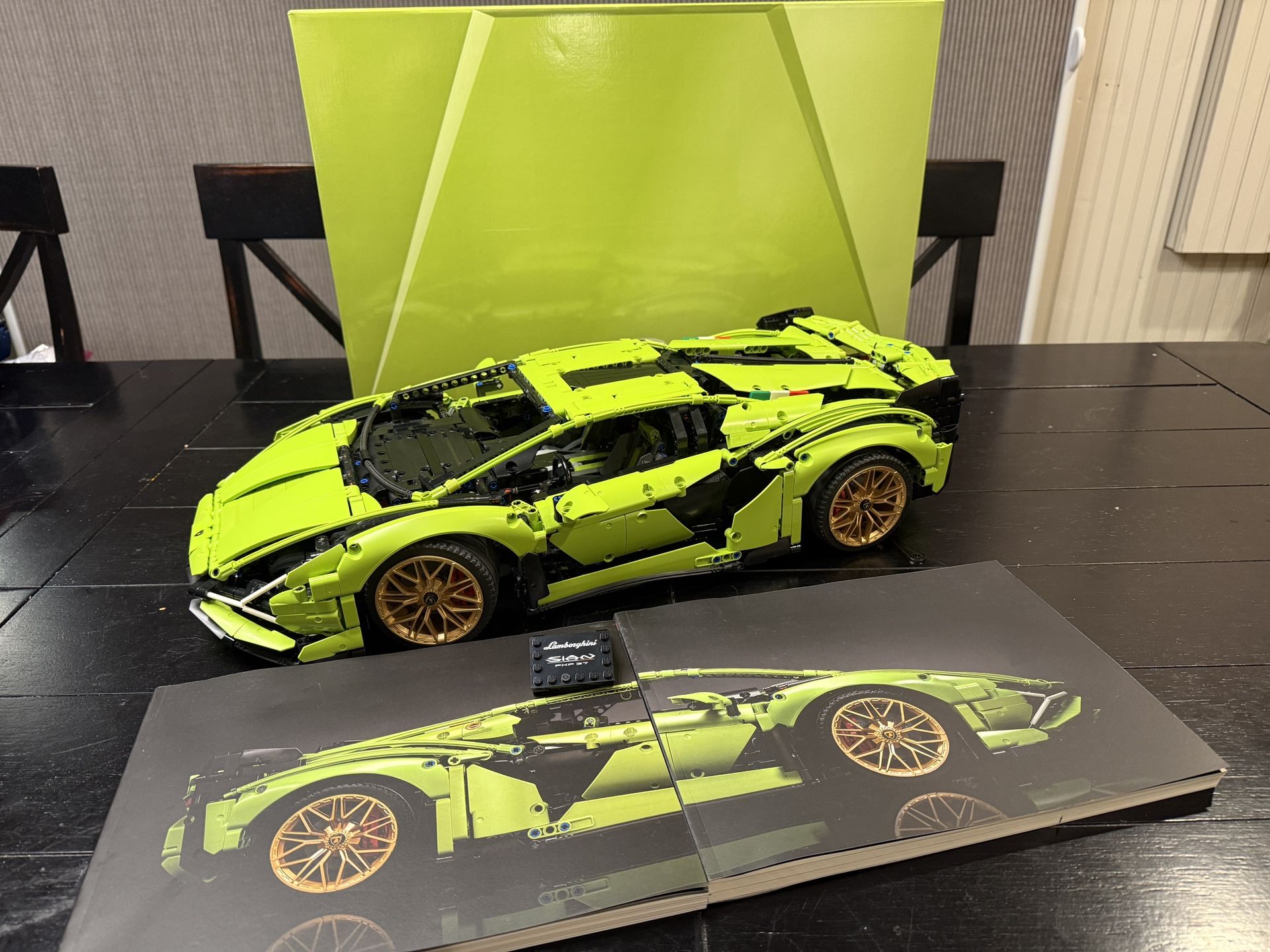 Lego Lamborghini Sian 42115