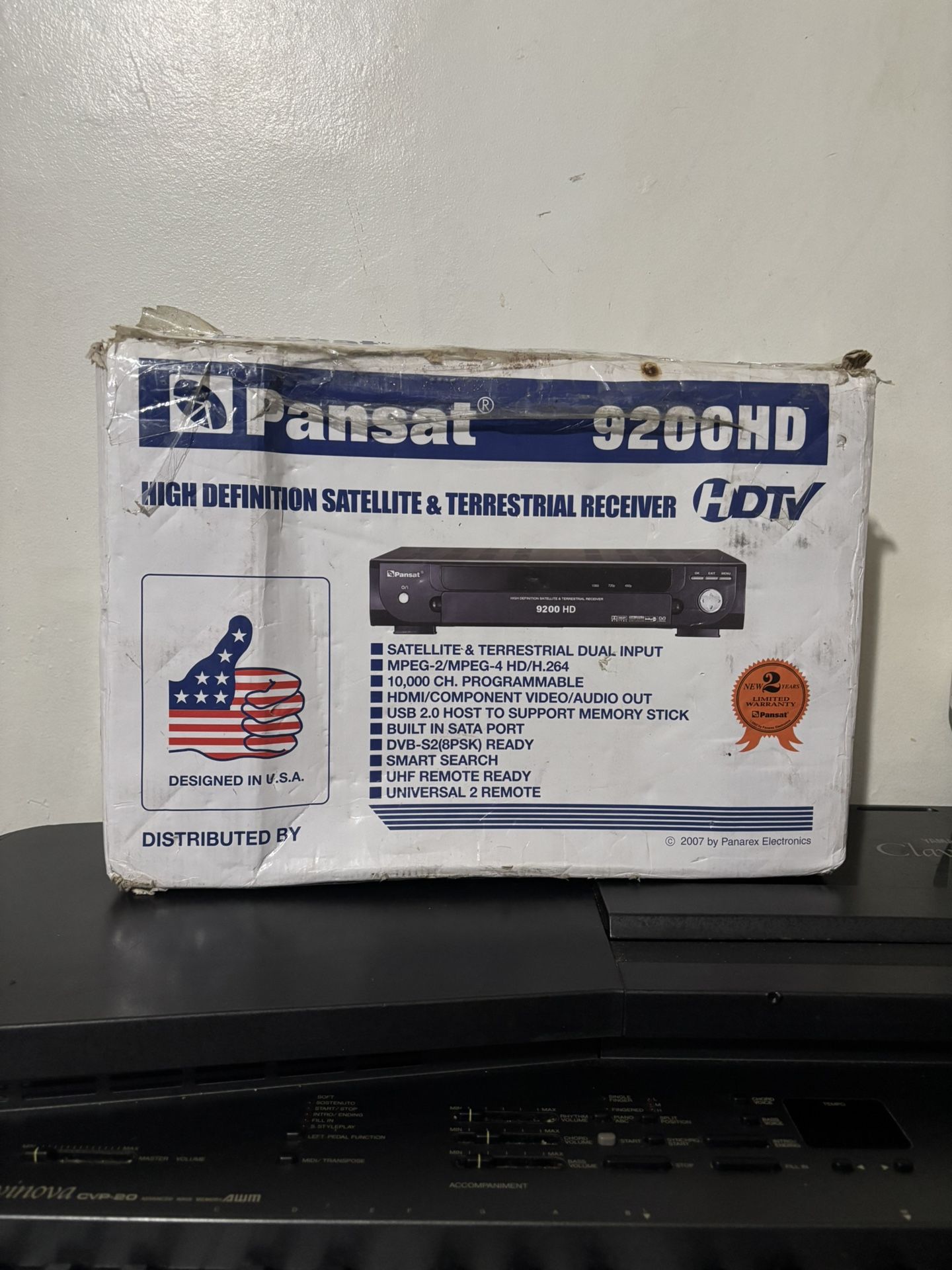 High Definition Satellite & Terrestrial Receiver