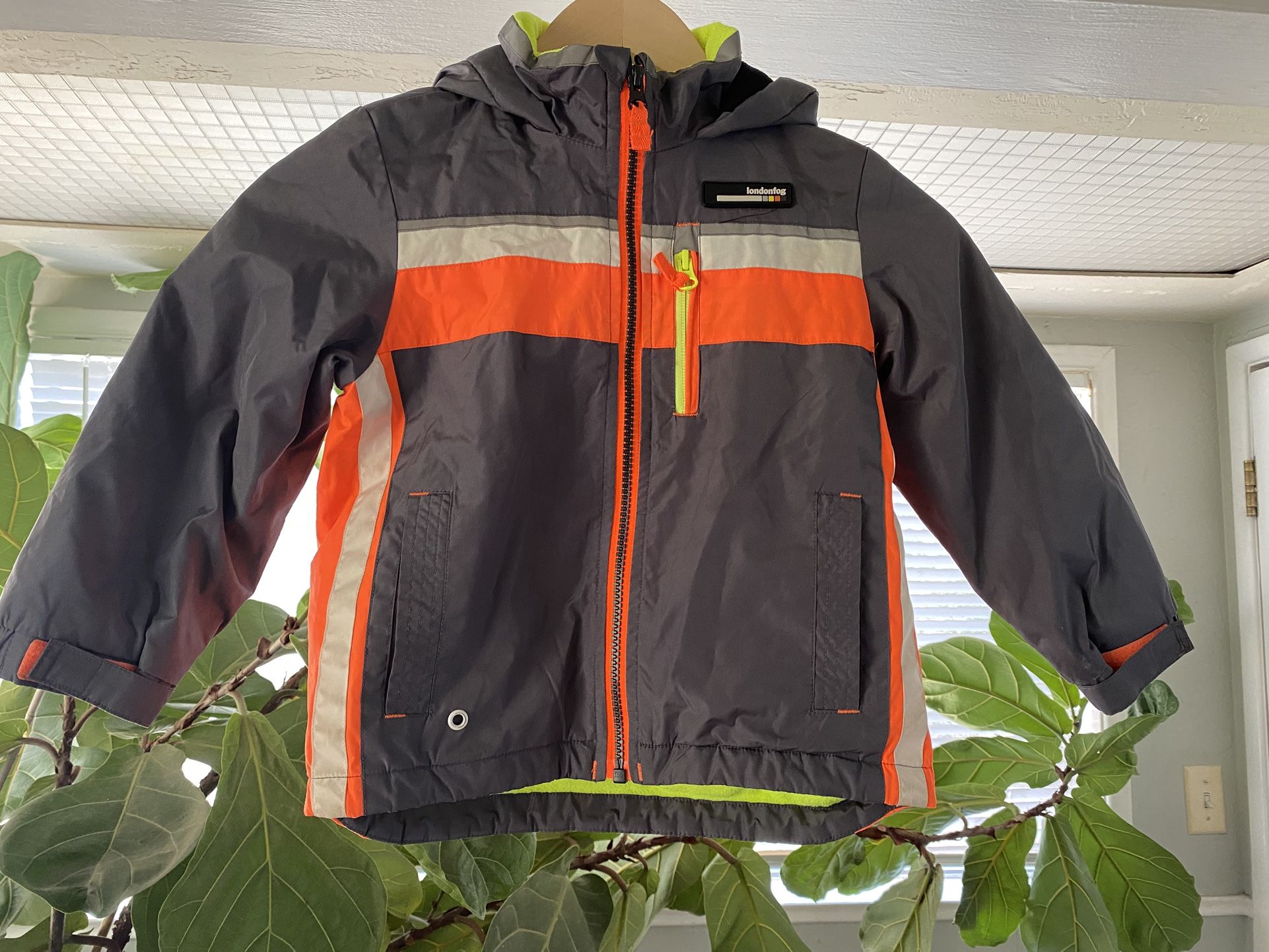 London Fog Boys Hooded Jacket Size 4T