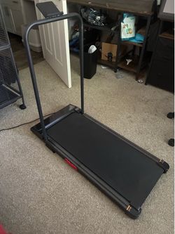 Home treadmill with incline feature
