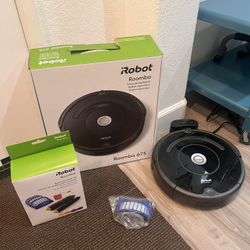 iRobot Roomba 675 + Replenishment Kit