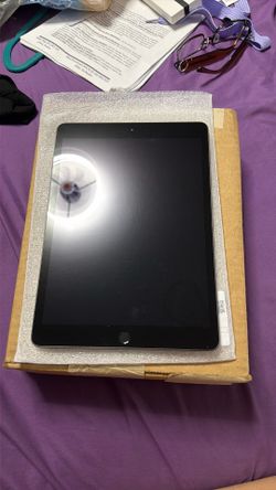 iPad 7th Generation  32G