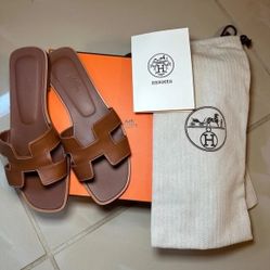 Hermes Sandal