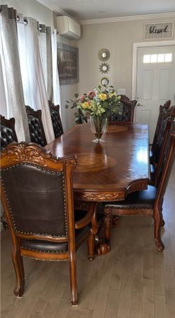 Mesa de Ochoa silla