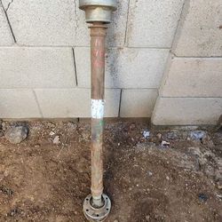 2011-2013 ford f150 5.0 4x4 drive shaft Part 