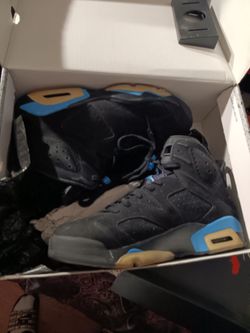 Air Jordan 6 Black Blue Sneakers