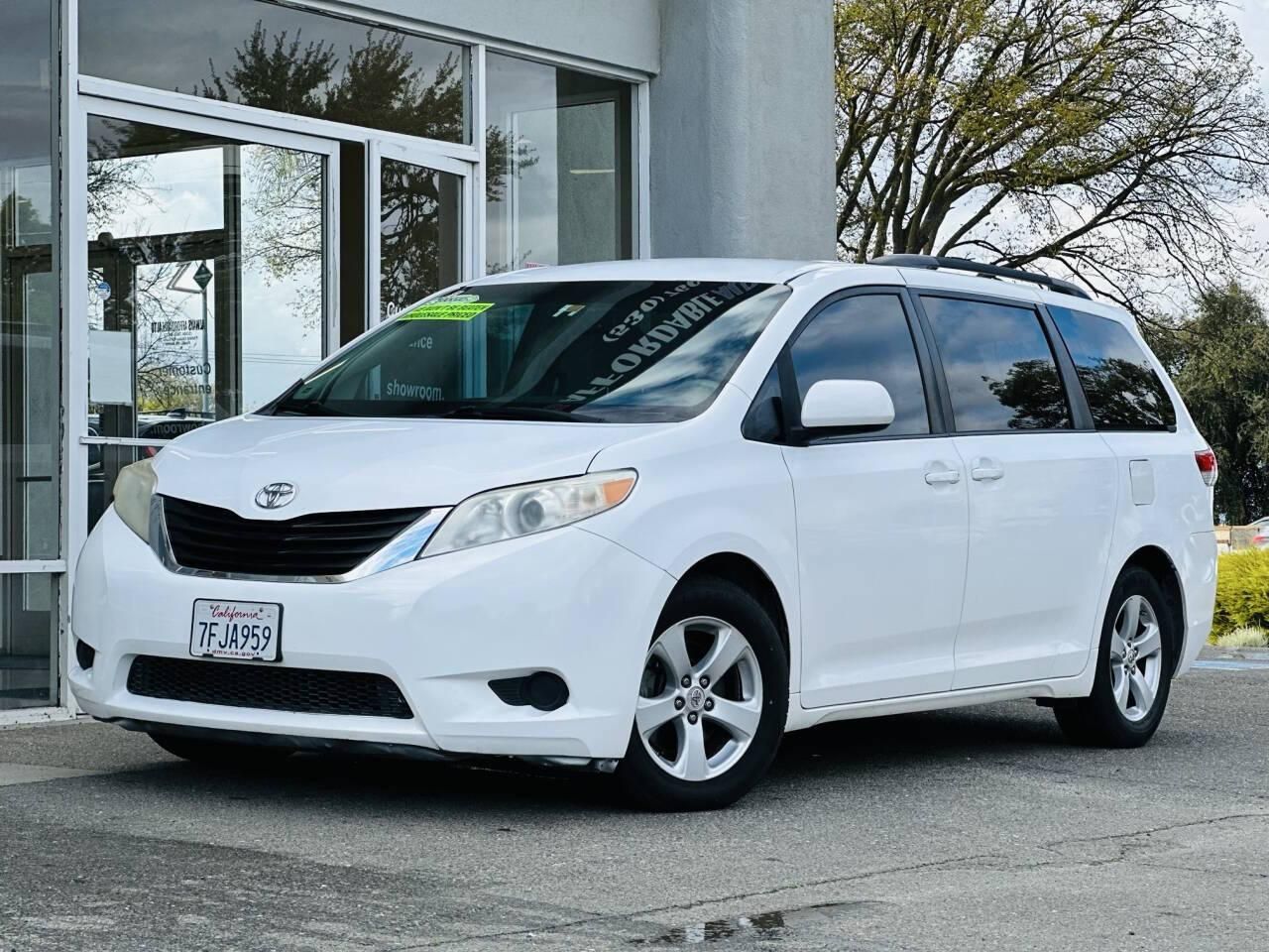 2011 Toyota Sienna