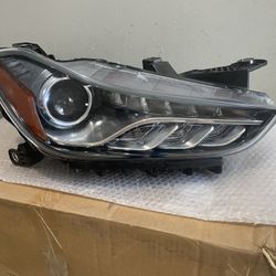 2014-2018 Maserati Ghibli Right Headlight 
