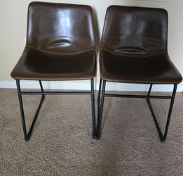 Set of 2 PU Leather Chairs