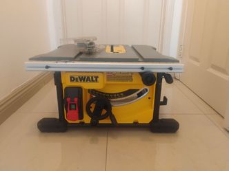 DEWALT TABLE SAW