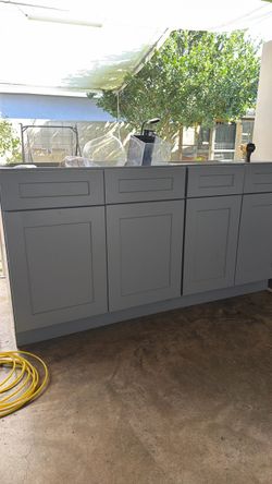 Gray Shaker Base Kitchen Cabinets