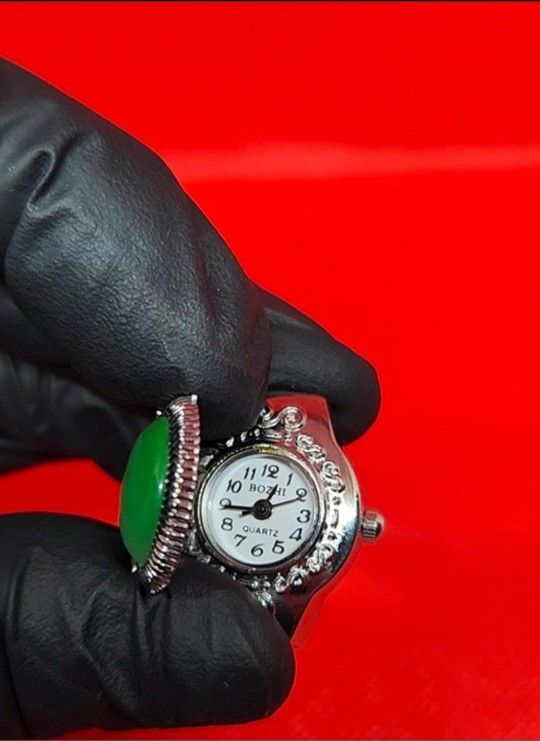 Green Quartz Watch Ring - New